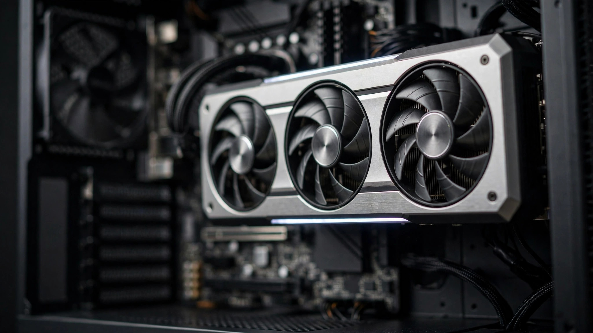 RTX 5090 vs 5090D vs 5090D V2: What Are the Differences, and What Happens If You Buy the Wrong One?